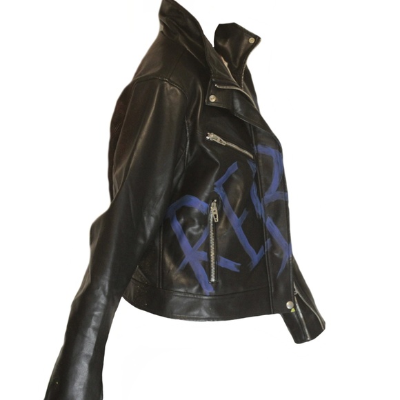 REBEL in BLEU - Picture 3 of 3